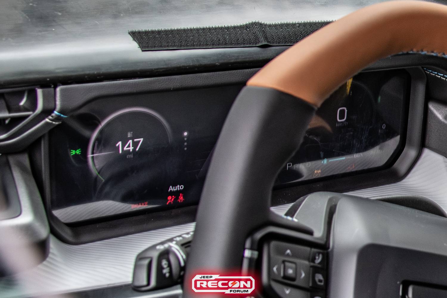 Jeep Recon EV Jeep Recon 4xe INTERIOR First Look! + Driving Modes jeep-recon-interior-fully-uncovered-spied-12