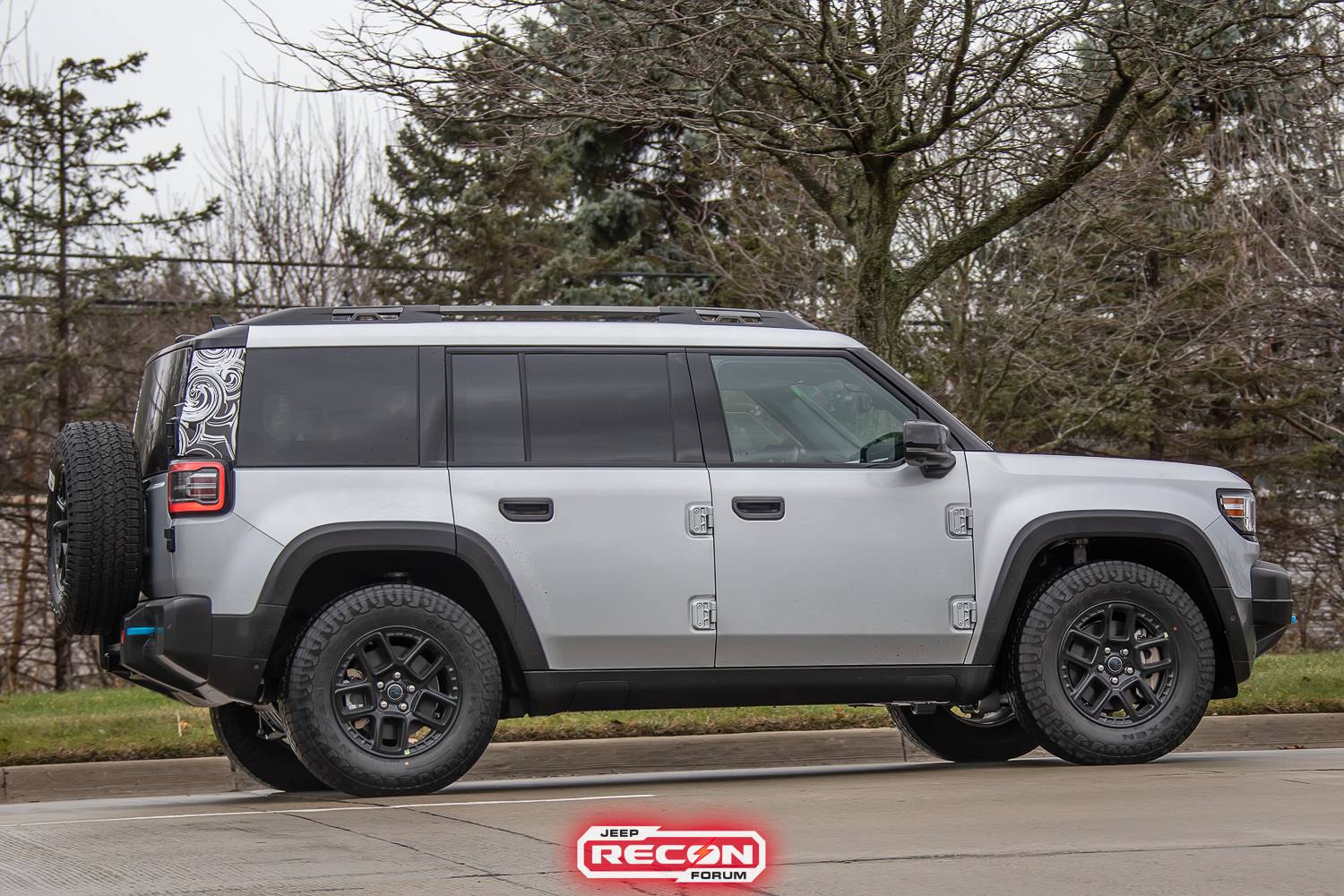 Jeep Recon EV Jeep Recon 4xe INTERIOR First Look! + Driving Modes jeep-recon-interior-fully-uncovered-spied-18