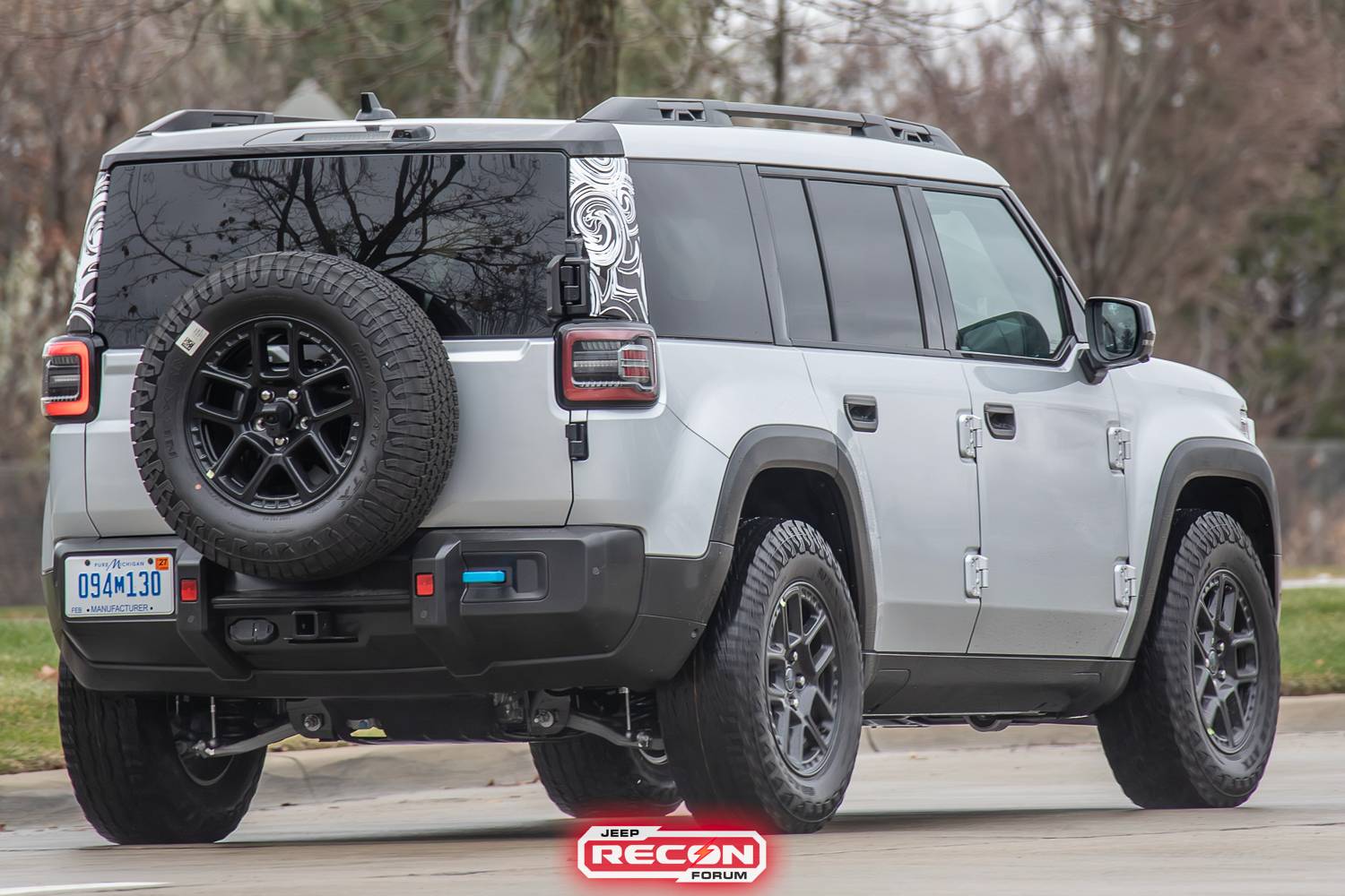 Jeep Recon EV Jeep Recon 4xe INTERIOR First Look! + Driving Modes jeep-recon-interior-fully-uncovered-spied-22